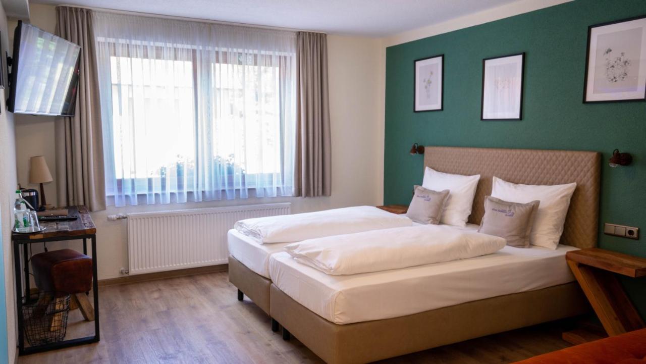 Hotel Gasthof Zum Schwan Steinsfeld Eksteriør bilde