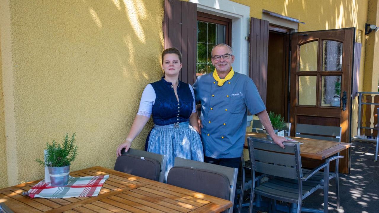 Hotel Gasthof Zum Schwan Steinsfeld Eksteriør bilde