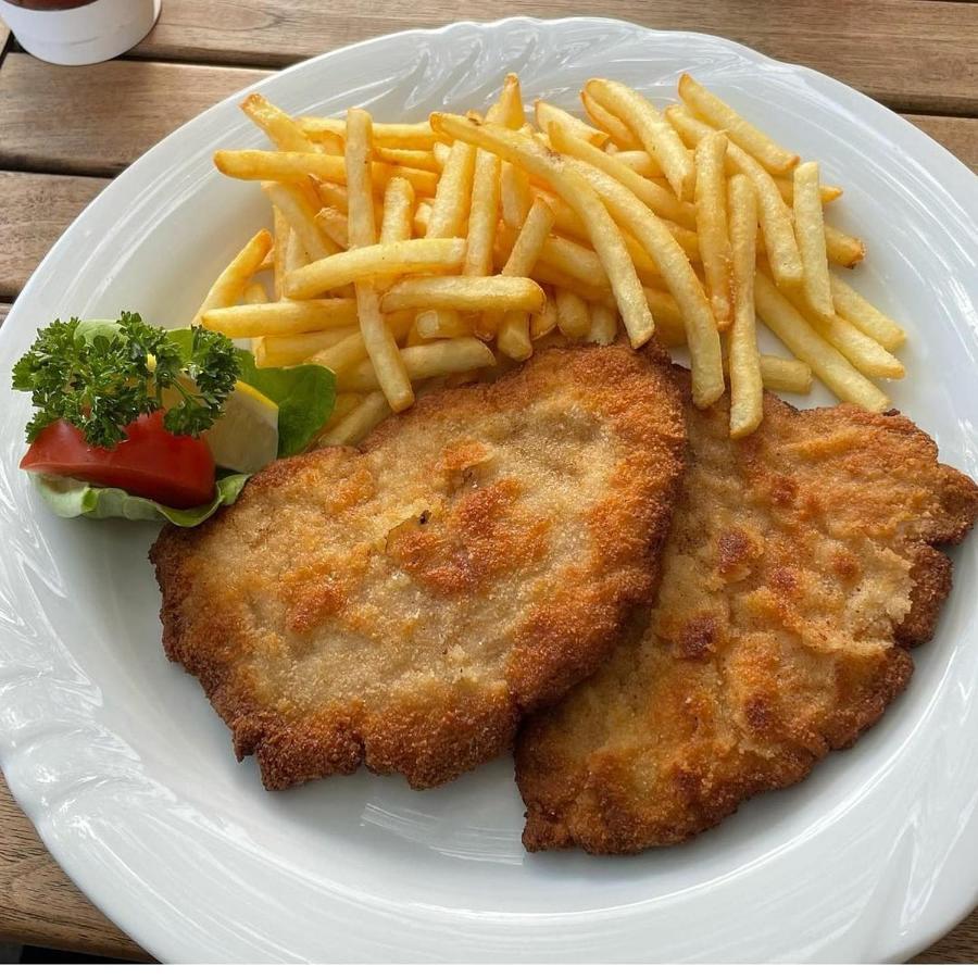 Hotel Gasthof Zum Schwan Steinsfeld Eksteriør bilde