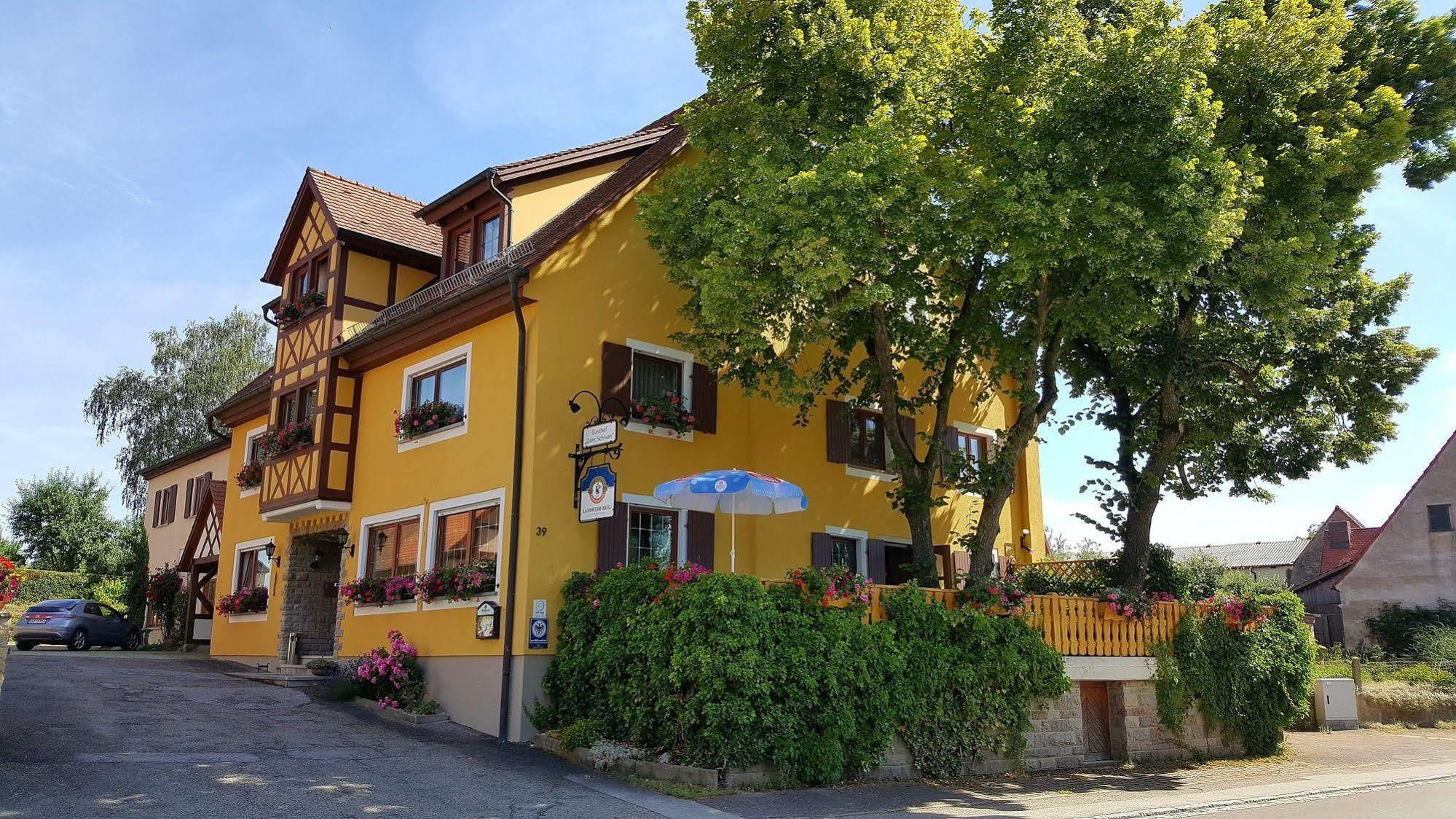 Hotel Gasthof Zum Schwan Steinsfeld Eksteriør bilde