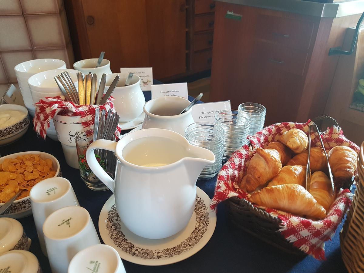 Hotel Gasthof Zum Schwan Steinsfeld Eksteriør bilde
