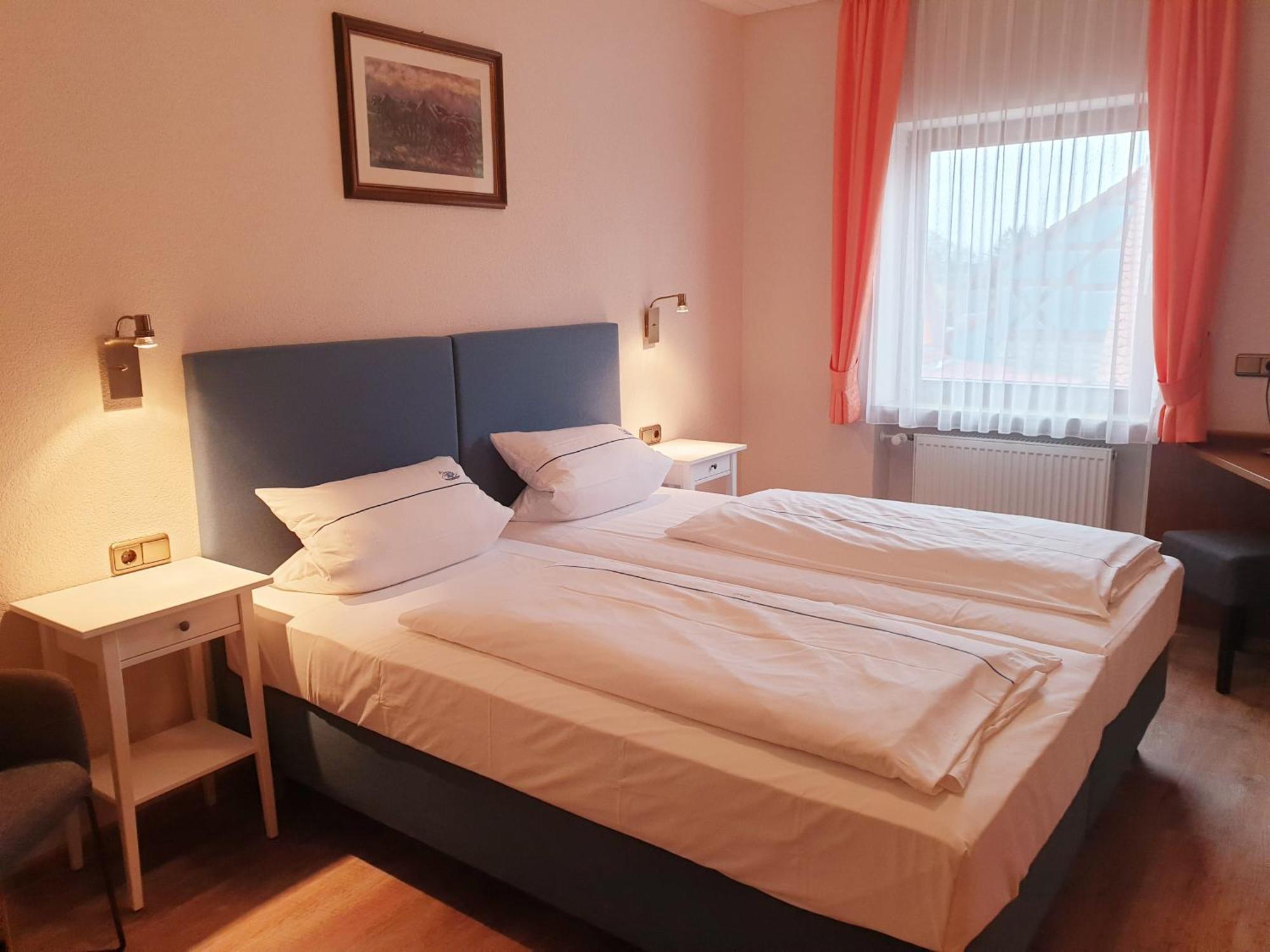 Hotel Gasthof Zum Schwan Steinsfeld Eksteriør bilde